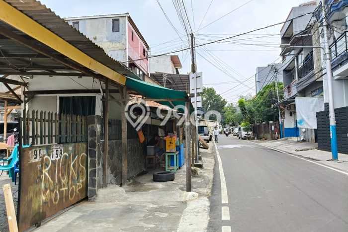 Dijual Tanah di Senen Jakarta Pusat Luas 300m2 SHM Dijual Tanah di Senen Jakarta Pusat Luas 300m2 SHM