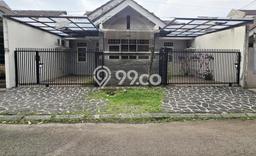 Rumah Luas Asri 3 KT Siap Pakai di BSD City Tangerang Rumah Luas Asri 3 KT Siap Pakai di BSD City Tangerang