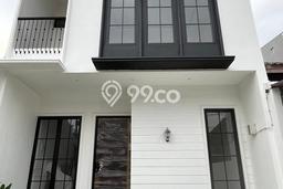 For Sale Hunian Rumah Terawat 3 Kamar di BSD Griya Loka, Tangerang For Sale Hunian Rumah Terawat 3 Kamar di BSD Griya Loka, Tangerang