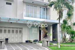 Dijual Rumah Luas Megah Dengan View Cantik di Pakuwon Indah, Surabaya Dijual Rumah Luas Megah Dengan View Cantik di Pakuwon Indah, Surabaya