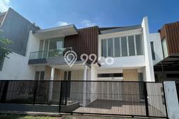Dijual Rumah Mewah Megah Dengan View Eksklusif di Citraland, Surabaya Dijual Rumah Mewah Megah Dengan View Eksklusif di Citraland, Surabaya