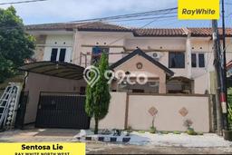 Best Deal Hunian Premium Ideal dan Luas di Wiyung, Surabaya Best Deal Hunian Premium Ideal dan Luas di Wiyung, Surabaya