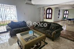 Rumah Elit Modern Siap Huni di Raya Darmo Surabaya Rumah Elit Modern Siap Huni di Raya Darmo Surabaya