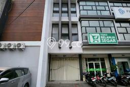 Ruko Dijual di Surabaya LT 88m2 & LB 200m2 Lokasi Terbaik! Ruko Dijual di Surabaya LT 88m2 & LB 200m2 Lokasi Terbaik!