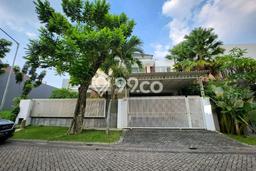 Jual Rumah Mewah Megah Dengan View Eksklusif di Graha, Surabaya Jual Rumah Mewah Megah Dengan View Eksklusif di Graha, Surabaya