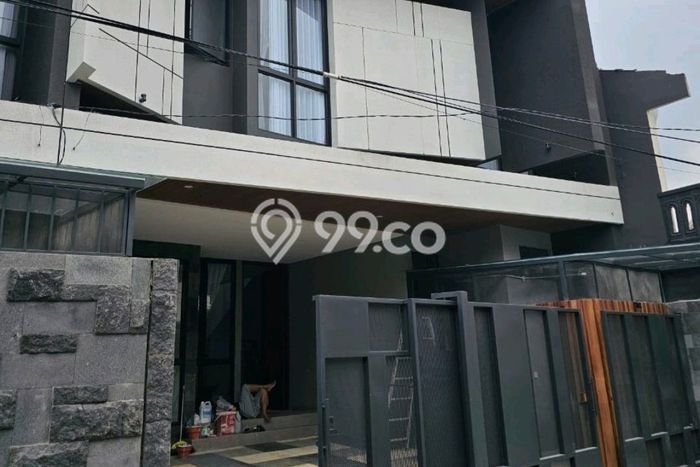 Rumah Eksklusif Siap Huni LT 122m2 di Sukolilo, Surabaya Rumah Eksklusif Siap Huni LT 122m2 di Sukolilo, Surabaya