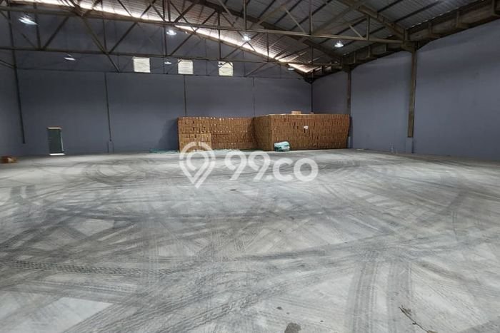 Gudang Bagus LT 864m2 LB 846m2 Dijual di Pakal Surabaya Gudang Bagus LT 864m2 LB 846m2 Dijual di Pakal Surabaya