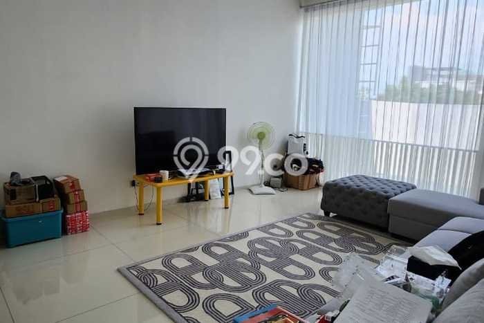 Jual Rumah Luas Megah Dengan View Cantik di Pakuwon Indah, Surabaya Jual Rumah Luas Megah Dengan View Cantik di Pakuwon Indah, Surabaya