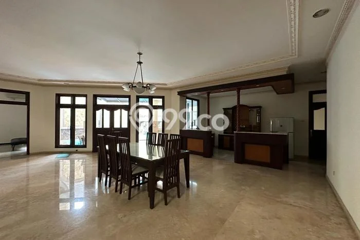 Rumah sewa siap huni 7 Kamar Tidur di Sukomanunggal, Surabaya Rumah sewa siap huni 7 Kamar Tidur di Sukomanunggal, Surabaya