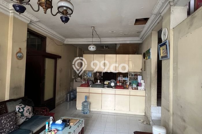 Rumah Luas Asri 3 KT Siap Huni di Pondok Bambu Jakarta Timur Rumah Luas Asri 3 KT Siap Huni di Pondok Bambu Jakarta Timur
