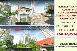 Rumah Eksklusif Siap Huni LT 306m2 di Kebayoran Lama, Jakarta Selatan Rumah Eksklusif Siap Huni LT 306m2 di Kebayoran Lama, Jakarta Selatan