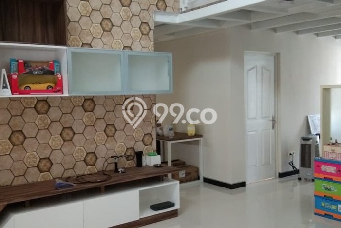 Rumah Minimalis 4 Kamar LT 170m2 di Graha Padma Rumah Minimalis 4 Kamar LT 170m2 di Graha Padma