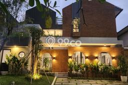Hunian Mewah LB 400m2 Siap Pakai Desain Elegan di BSD The Green, Tangerang Hunian Mewah LB 400m2 Siap Pakai Desain Elegan di BSD The Green, Tangerang