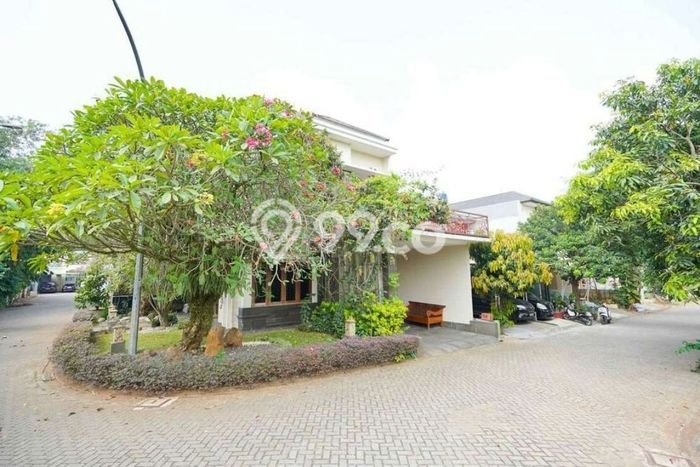Rumah Modern 3 KT di Cibubur Bogor Semi Furnished Rumah Modern 3 KT di Cibubur Bogor Semi Furnished