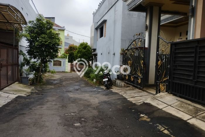 Rumah Luas Asri 5 KT Siap Huni di Bintara Bekasi Rumah Luas Asri 5 KT Siap Huni di Bintara Bekasi