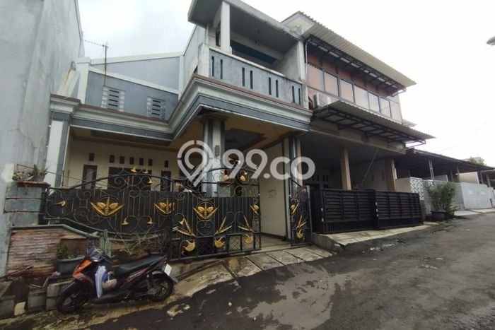 Rumah Luas Asri 5 KT Siap Huni di Bintara Bekasi Rumah Luas Asri 5 KT Siap Huni di Bintara Bekasi
