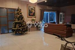 Jual Rumah Mewah Elegan Dengan View Eksklusif di Kota Wisata, Jakarta Timur Jual Rumah Mewah Elegan Dengan View Eksklusif di Kota Wisata, Jakarta Timur
