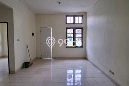 For Sale Hunian Rumah Nyaman 2 KT di Kota Wisata, Jakarta Timur For Sale Hunian Rumah Nyaman 2 KT di Kota Wisata, Jakarta Timur
