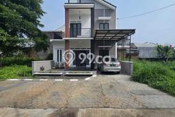 Jual Rumah Bagus Siap Huni LB 150m2 di Gentan, Solo Jual Rumah Bagus Siap Huni LB 150m2 di Gentan, Solo