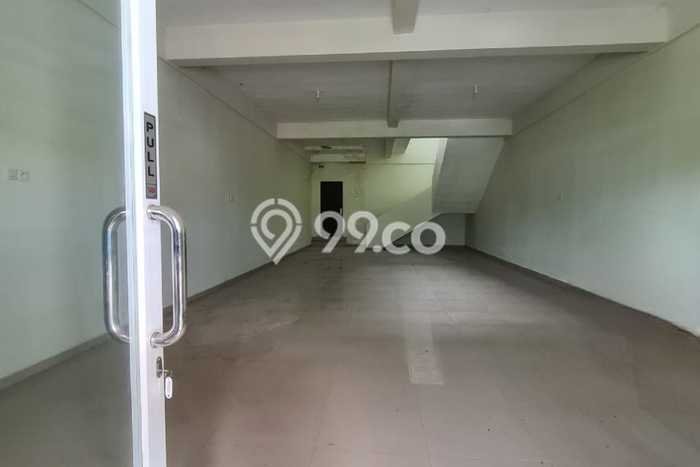 Ruko Bagus LT 182m2 LB 225m2 Dijual di Kartasura Sukoharjo Ruko Bagus LT 182m2 LB 225m2 Dijual di Kartasura Sukoharjo