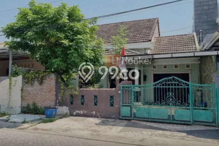 Dijual Cepat Rumah Favorit Siap Huni LB 220m2 di Pedurungan, Semarang Dijual Cepat Rumah Favorit Siap Huni LB 220m2 di Pedurungan, Semarang