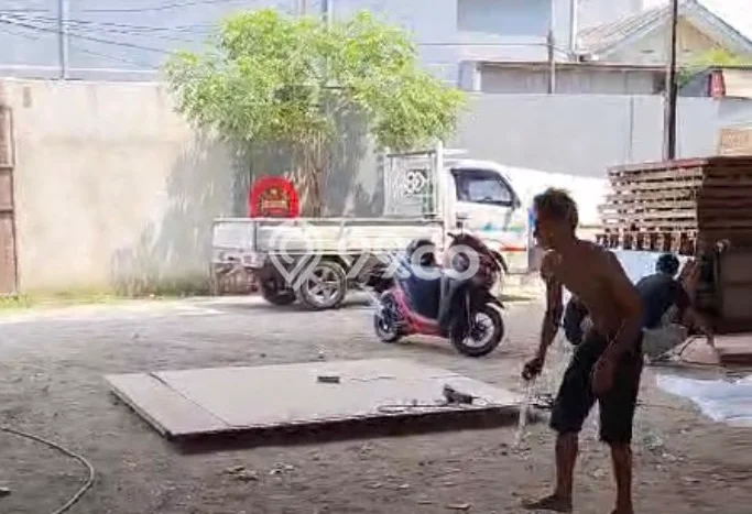 Disewakan Gudang di Kawasan Ramai Tubagus Angke Luas 900m2 Disewakan Gudang di Kawasan Ramai Tubagus Angke Luas 900m2