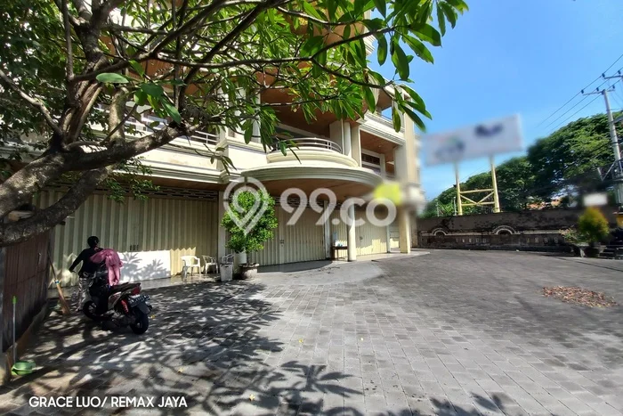 Disewakan Ruko di Pusat Kota Denpasar Ramai Strategis Disewakan Ruko di Pusat Kota Denpasar Ramai Strategis