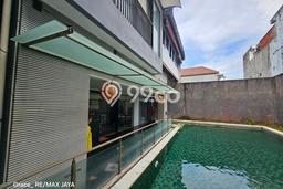 Rumah Luxury Modern Tanpa Renovasi di Renon Denpasar Rumah Luxury Modern Tanpa Renovasi di Renon Denpasar