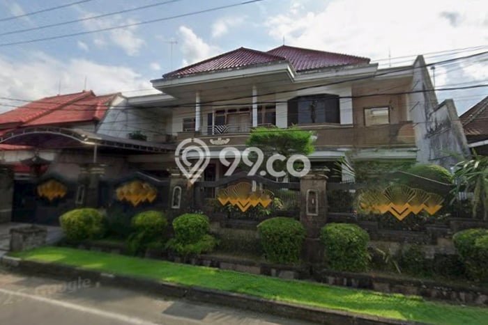 Rumah Mewah LB 700m2 Siap Pakai Desain Elegan di Peguyangan, Denpasar Rumah Mewah LB 700m2 Siap Pakai Desain Elegan di Peguyangan, Denpasar