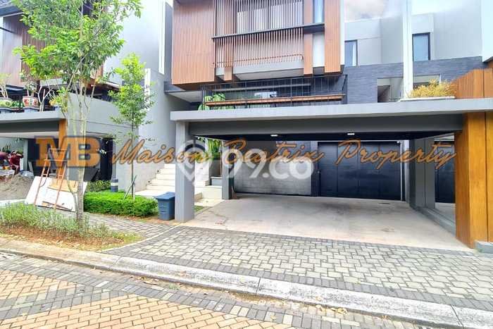 Disewakan! Rumah 5 Kamar Tidur &
4 Kamar Mandi di BSD, Tangerang Disewakan! Rumah 5 Kamar Tidur &
4 Kamar Mandi di BSD, Tangerang