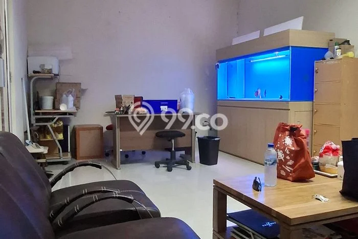 Lokasi Strategis! Dijual Gudang Bisnis di Cisauk, Tangerang Kondisi Bagus Lokasi Strategis! Dijual Gudang Bisnis di Cisauk, Tangerang Kondisi Bagus