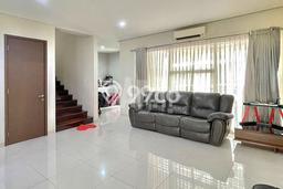 Siap Huni Rumah Mewah 3 Kamar di Ciputat Timur Dekat ke Mana Pun Siap Huni Rumah Mewah 3 Kamar di Ciputat Timur Dekat ke Mana Pun