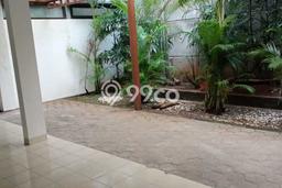 Rumah Sewa Jakarta Selatan LT 130m2 LB 100m2 Area Cipete Rumah Sewa Jakarta Selatan LT 130m2 LB 100m2 Area Cipete
