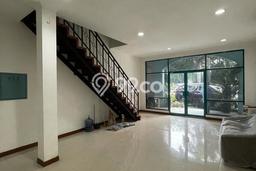 Disewakan Ruko di Kawasan Ramai Pondok Indah Luas 225m2 Disewakan Ruko di Kawasan Ramai Pondok Indah Luas 225m2