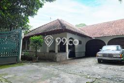 Rumah Luxury Modern Tanpa Renovasi di Radio Dalam Jakarta Selatan Rumah Luxury Modern Tanpa Renovasi di Radio Dalam Jakarta Selatan