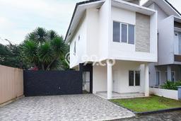 Ready to Use! Luxury House LT 178m2 Desain Modern di Depok I Ready to Use! Luxury House LT 178m2 Desain Modern di Depok I