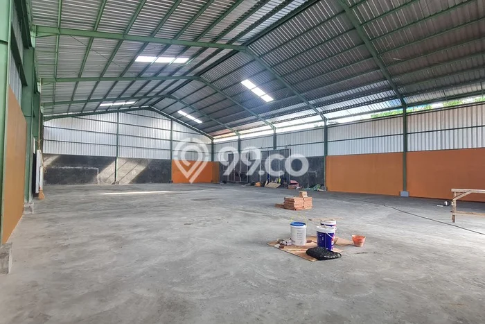 Unit Gudang Disewa Lokasi Denpasar Utara, Denpasar Spesifikasi Luas Bangunan 560m2 Unit Gudang Disewa Lokasi Denpasar Utara, Denpasar Spesifikasi Luas Bangunan 560m2