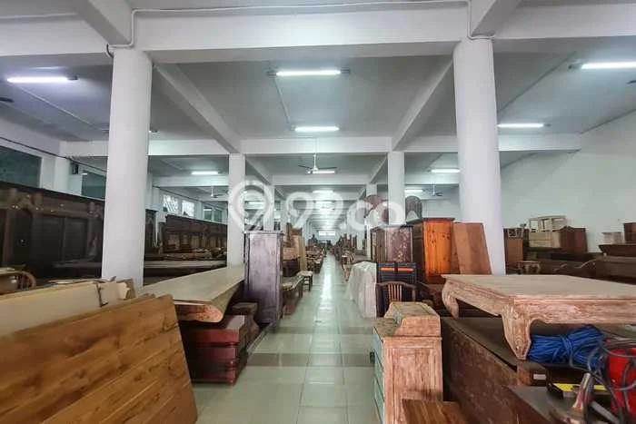 Kantor untuk Disewa di Pusat Badung Luas Bangunan 4400m2 Kantor untuk Disewa di Pusat Badung Luas Bangunan 4400m2