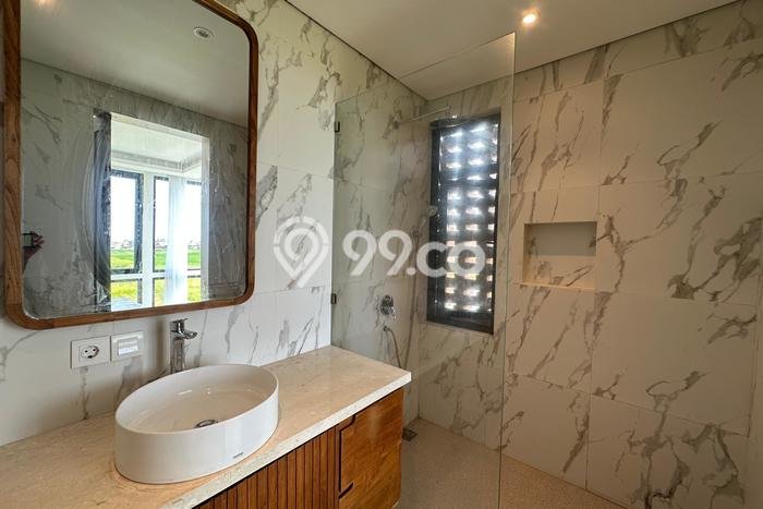 Tersedia Vila Kawasan , Area 246m2m², Dekat ke fasilitas Tersedia Vila Kawasan , Area 246m2m², Dekat ke fasilitas