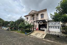 Rumah Elit LB 240m2 Siap Huni Desain Elegan di BSB City, Semarang Rumah Elit LB 240m2 Siap Huni Desain Elegan di BSB City, Semarang