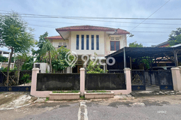 Peluang Investasi! Rumah Kost Dijual di Gajah Mungkur, Semarang, 8 KT, 4 KM, Luas 350m2 Peluang Investasi! Rumah Kost Dijual di Gajah Mungkur, Semarang, 8 KT, 4 KM, Luas 350m2