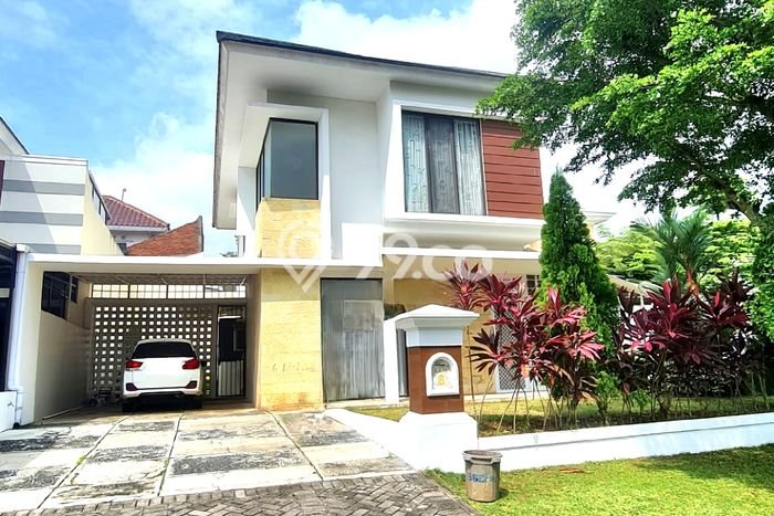 For Sale Rumah Elit Exclusive di Mijen, Semarang For Sale Rumah Elit Exclusive di Mijen, Semarang