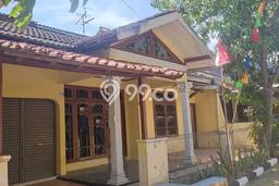 Rumah LT 146m² Newly Renovated di Pedurungan, Dekat Supermarket, Semarang Rumah LT 146m² Newly Renovated di Pedurungan, Dekat Supermarket, Semarang