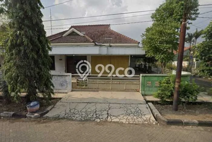 Rumah Mewah Siap Huni LT 408m2 di Pedurungan, Semarang Rumah Mewah Siap Huni LT 408m2 di Pedurungan, Semarang