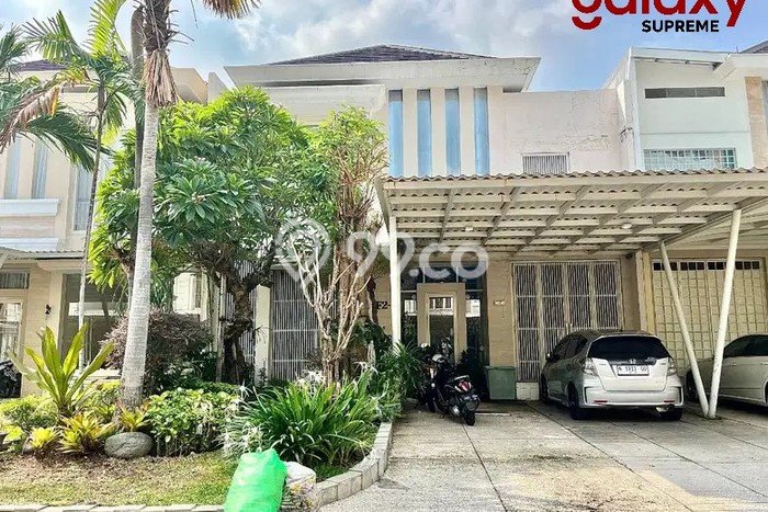 Rumah Luxury Modern Siap Huni di Pakuwon City Surabaya Rumah Luxury Modern Siap Huni di Pakuwon City Surabaya