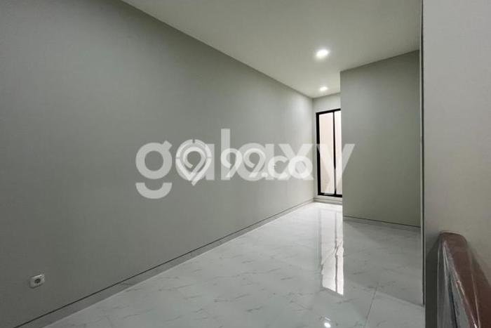 Dijual Rumah 4 Kamar Lokasi Ideal Bagus dan Strategis di Mulyorejo Dijual Rumah 4 Kamar Lokasi Ideal Bagus dan Strategis di Mulyorejo
