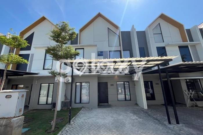 Rumah Luas Asri 3 KT Siap Huni di Pakuwon City Surabaya Rumah Luas Asri 3 KT Siap Huni di Pakuwon City Surabaya