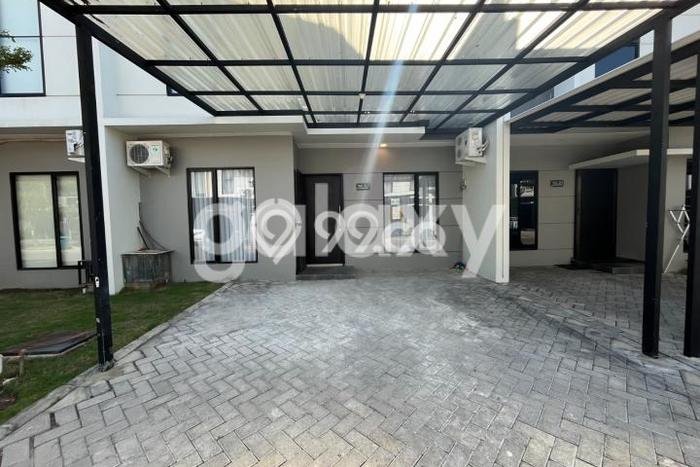 Rumah Luas Asri 3 KT Siap Huni di Pakuwon City Surabaya Rumah Luas Asri 3 KT Siap Huni di Pakuwon City Surabaya
