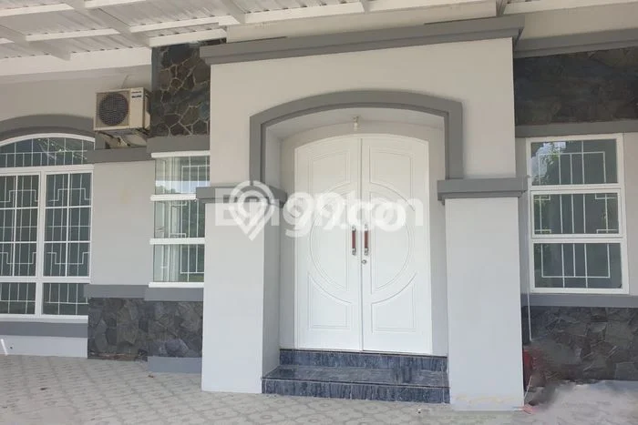 Disewakan segera rumah minimalis strategis 3 Kamar di Semarang Barat, Semarang Disewakan segera rumah minimalis strategis 3 Kamar di Semarang Barat, Semarang