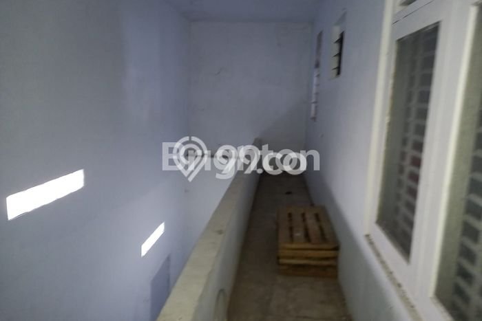 Ruko paling strategis disewakan di Semarang Barat Semarang Ruko paling strategis disewakan di Semarang Barat Semarang